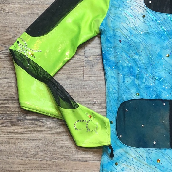 Dance Sophisticates Velvet  & Mesh Dance Pant Suit - Picture 5 of 15